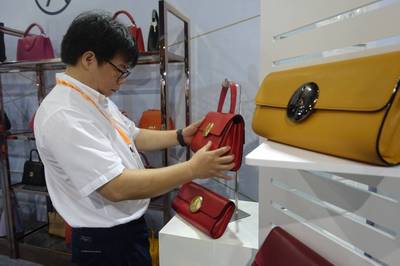 加博會(huì)盛大揭幕 精品薈萃 百貨云集 周末購物狂歡正當(dāng)時(shí)